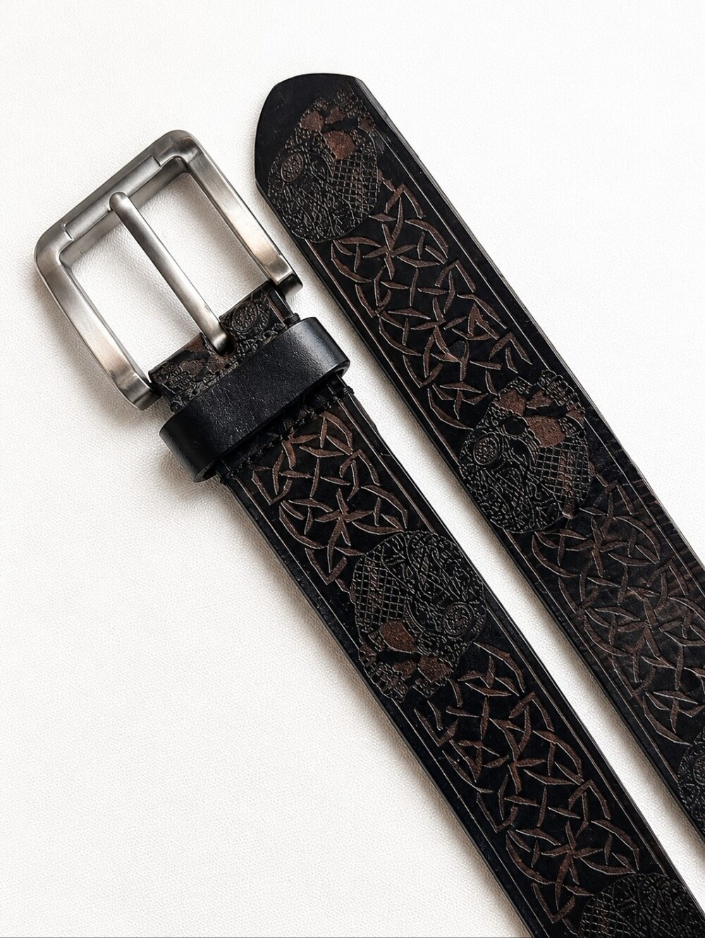 Men’s Brown Leather Belt Embossed Skulls Celtic Knot Size 36